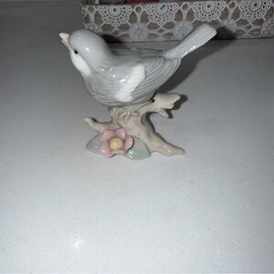 Elegant White & Gray Bird Figurine